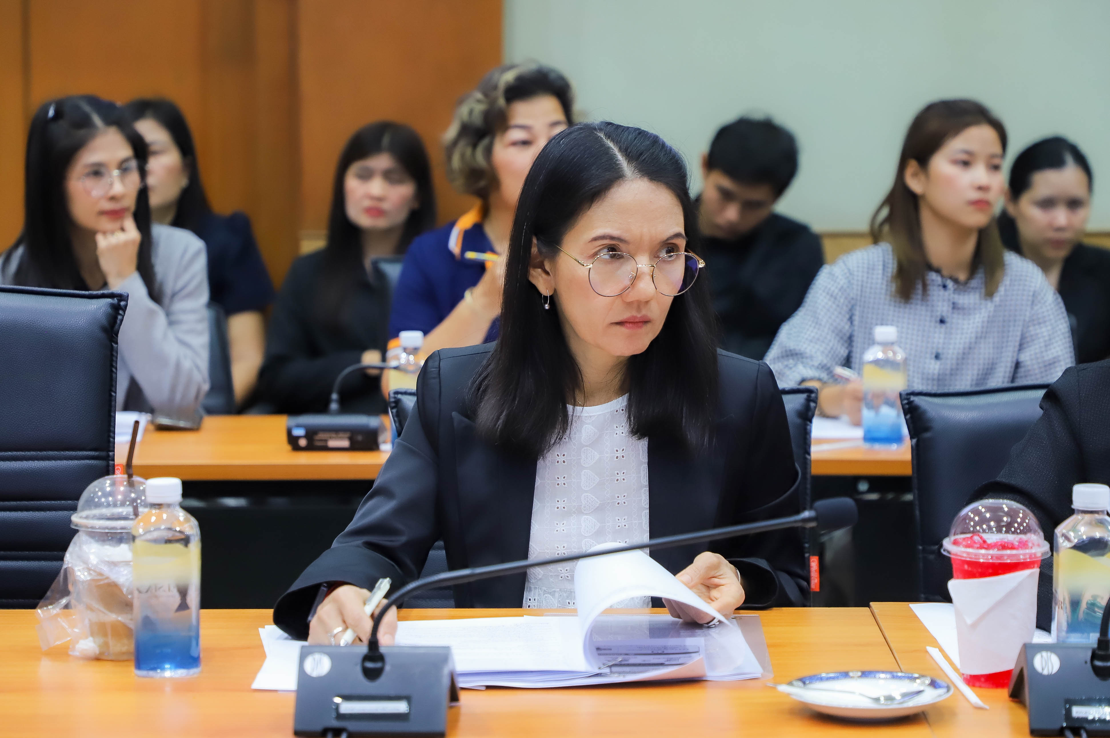 title - ส.ป.ก. ประชุมการซักซ้อมความเข้าใจงานจ้างเหมาบริการบุคคลธรรมดาตามพระราชบัญญัติการจัดซื้อจัดจ้าง และการบริหารพัสดุภาครัฐ พ.ศ. 2560